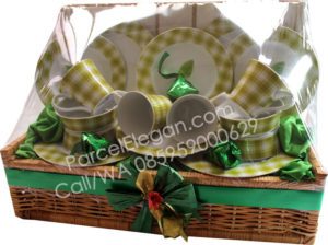 Jual Parcel Dinner set di cisarua bogor 085959000629 kode: DB 09